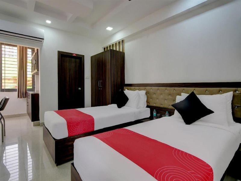 Hotel Super Grand Collection O Near Sarjapur Road Near 7D Voyage Bangalore Exterior foto