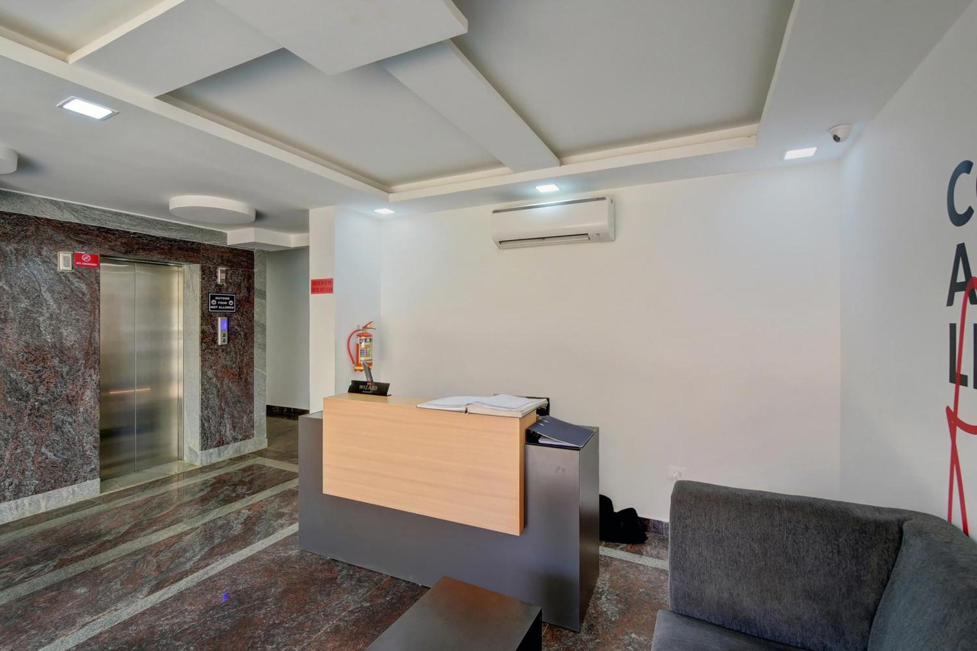 Hotel Super Grand Collection O Near Sarjapur Road Near 7D Voyage Bangalore Exterior foto