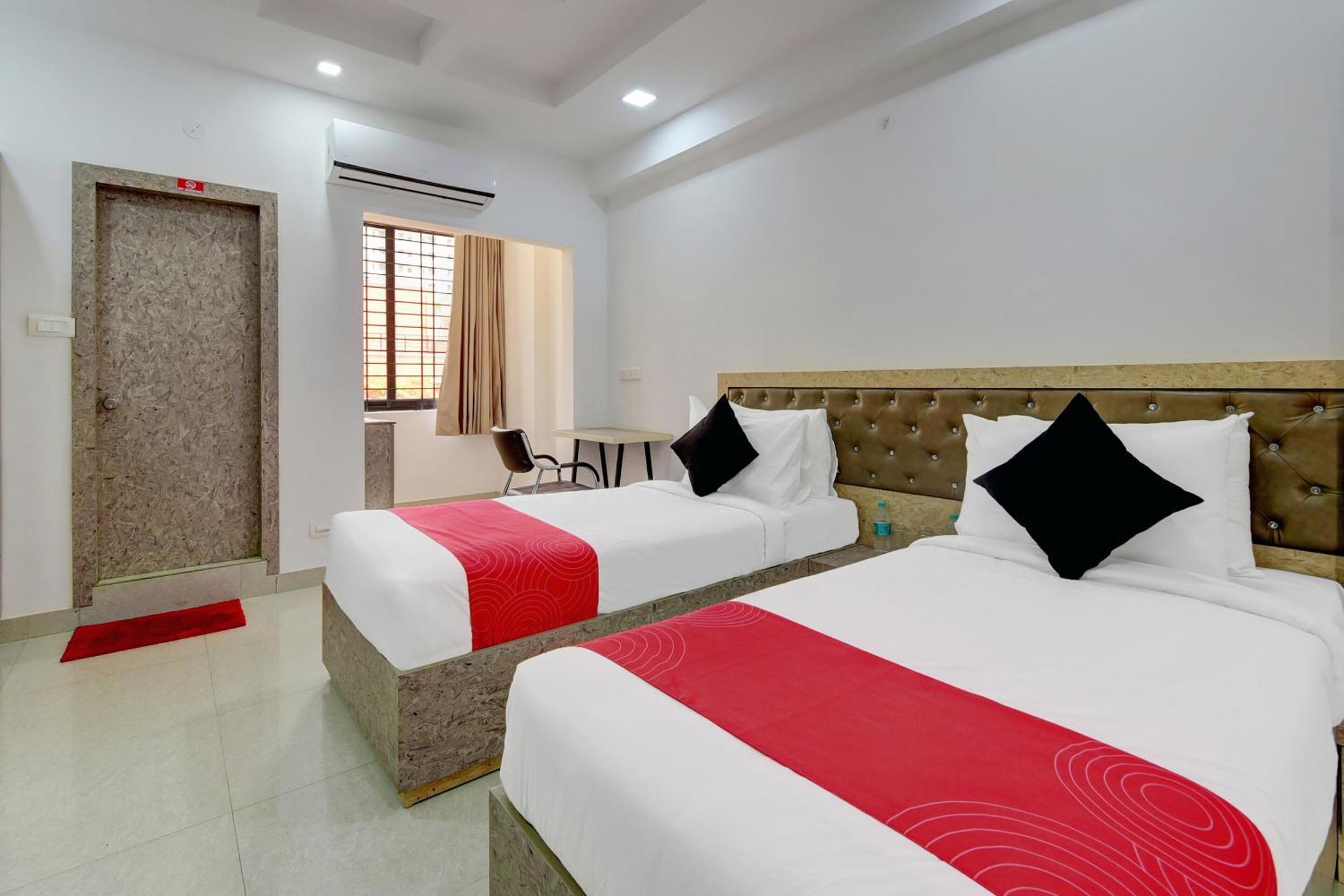 Hotel Super Grand Collection O Near Sarjapur Road Near 7D Voyage Bangalore Exterior foto